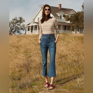 FRAME Denim Crop Mini Boot Cut Jeans in size 26